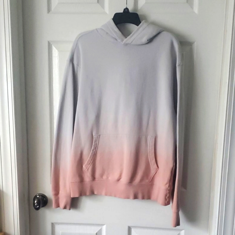 Old Navy sweater size M